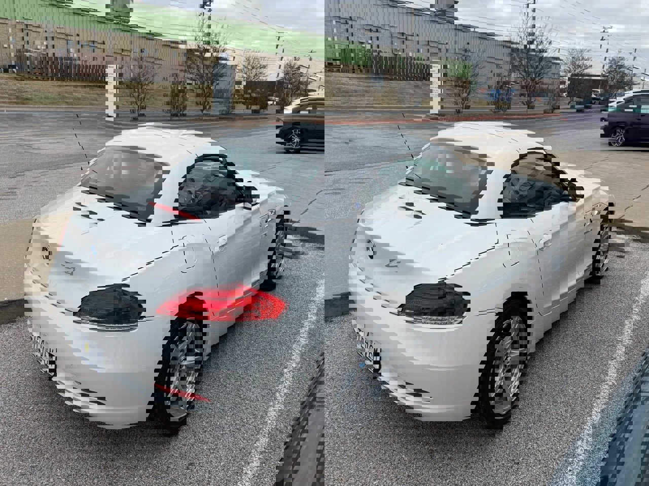 Used 2016 BMW Z4 sDrive28i image 12