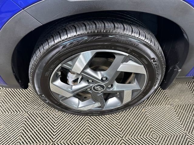 Certified 2023 Hyundai Venue Limited image 10