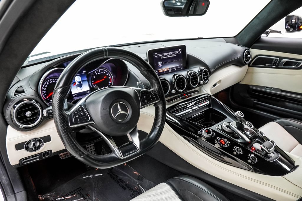 Used 2018 Mercedes-Benz AMG GT Roadster image 6