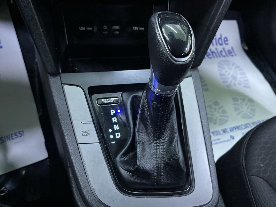 Used 2020 Hyundai Elantra SEL w/ Cargo Package (C1) image 22