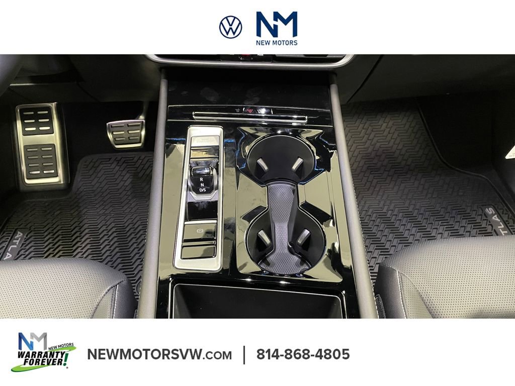 New 2026 Volkswagen Atlas Cross Sport SEL R-Line image 9