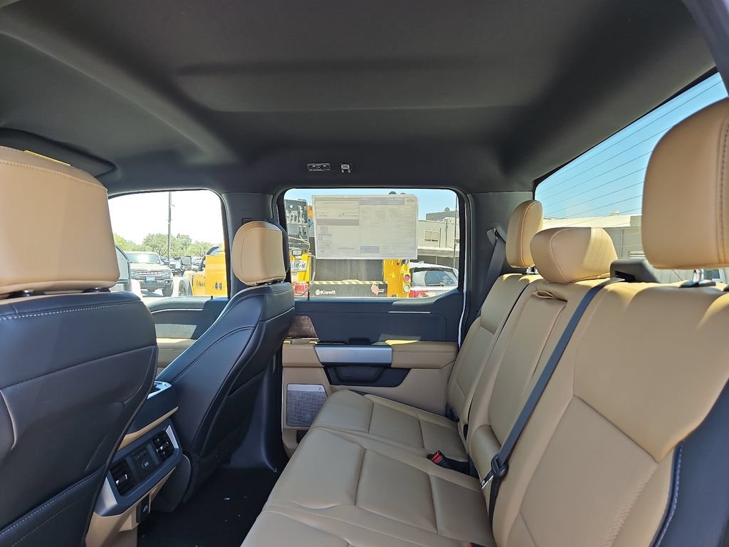 New 2026 Ford F250 Lariat w/ Chrome Package AWD/4WD image 19