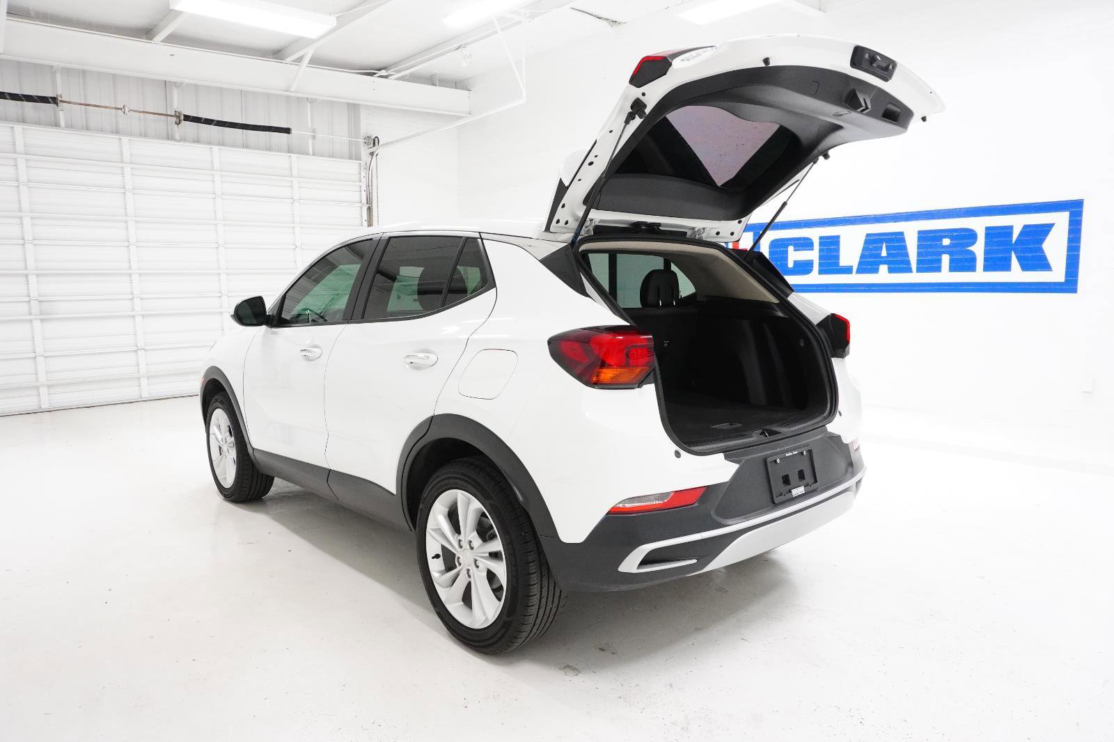 Used 2023 Buick Encore GX Preferred w/ Cold Weather Comfort Package image 8