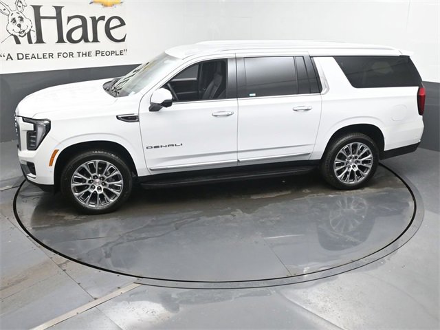 Used 2025 GMC Yukon XL Denali image 58