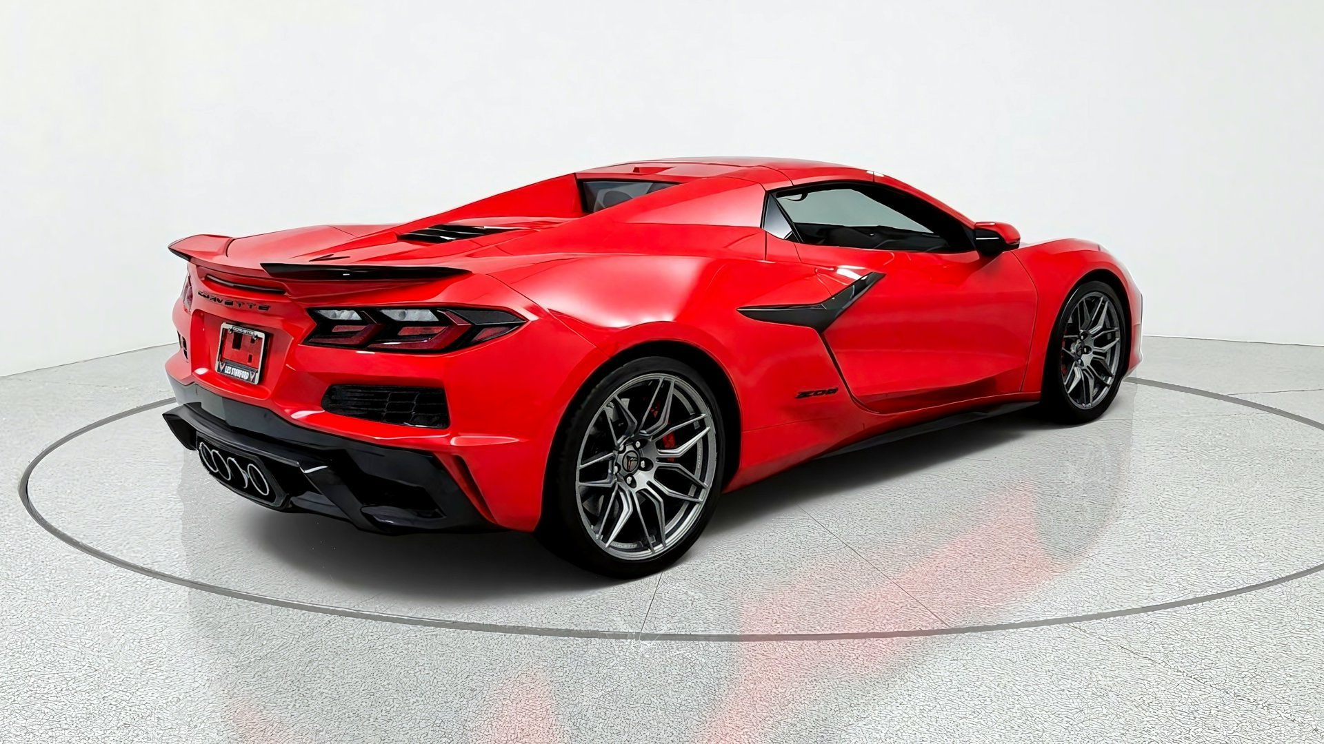 Used 2025 Chevrolet Corvette Z06 w/ Battery Protection Package RWD image 5