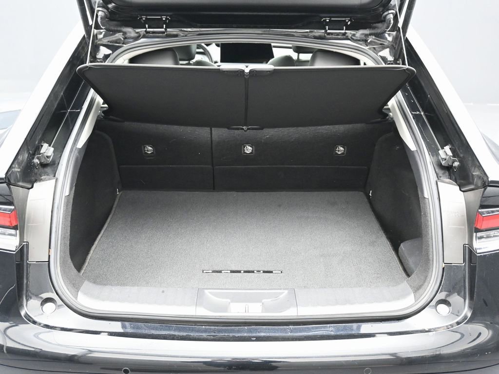 Used 2024 Toyota Prius XLE image 13