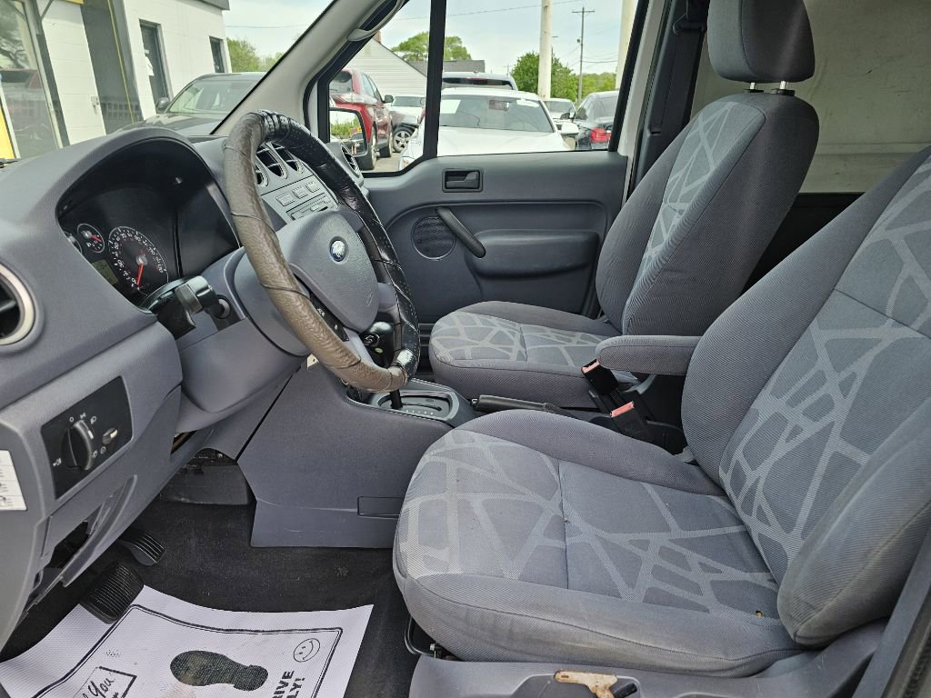 Used 2010 Ford Transit Connect XLT FWD image 12