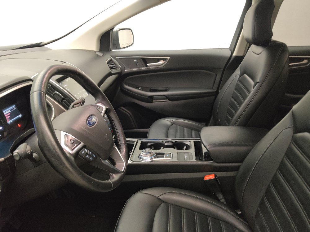 Used 2019 Ford Edge SEL w/ Equipment Group 201A FWD image 17