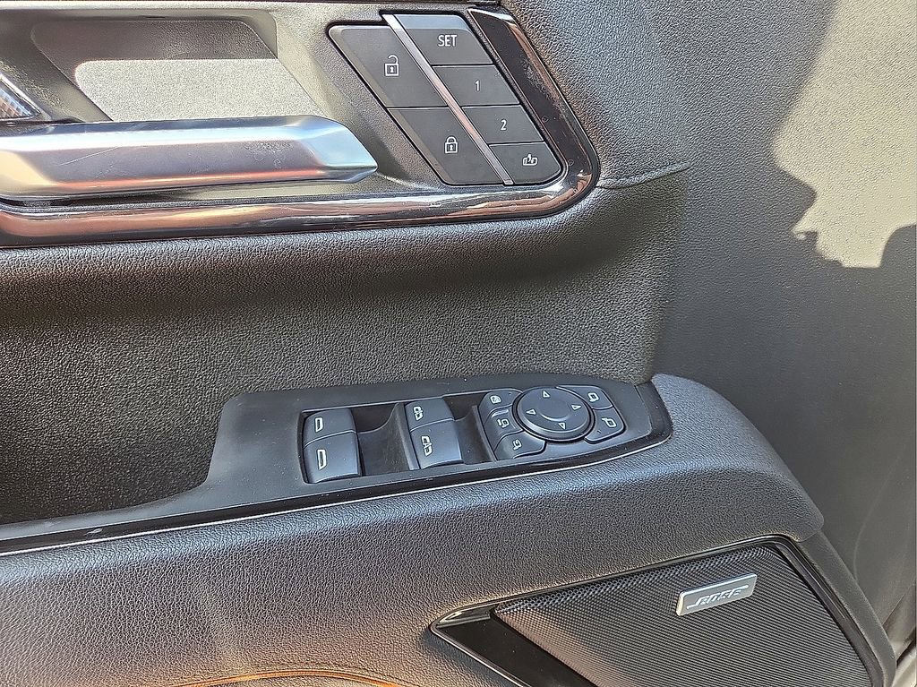 Used 2025 GMC Sierra 2500 AT4 w/ AT4 Premium Plus Package image 22