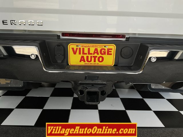 Used 2015 Chevrolet Silverado 3500 LTZ w/ LTZ Plus Package AWD/4WD image 26