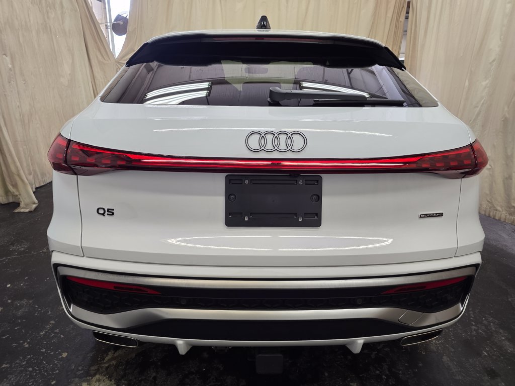 Used 2025 Audi Q5 Premium Plus AWD/4WD image 10