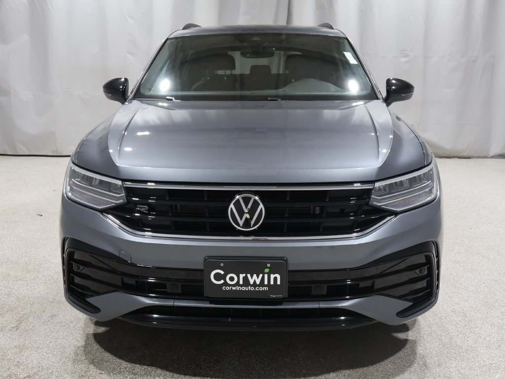 Used 2022 Volkswagen Tiguan SE R-Line AWD/4WD image 7