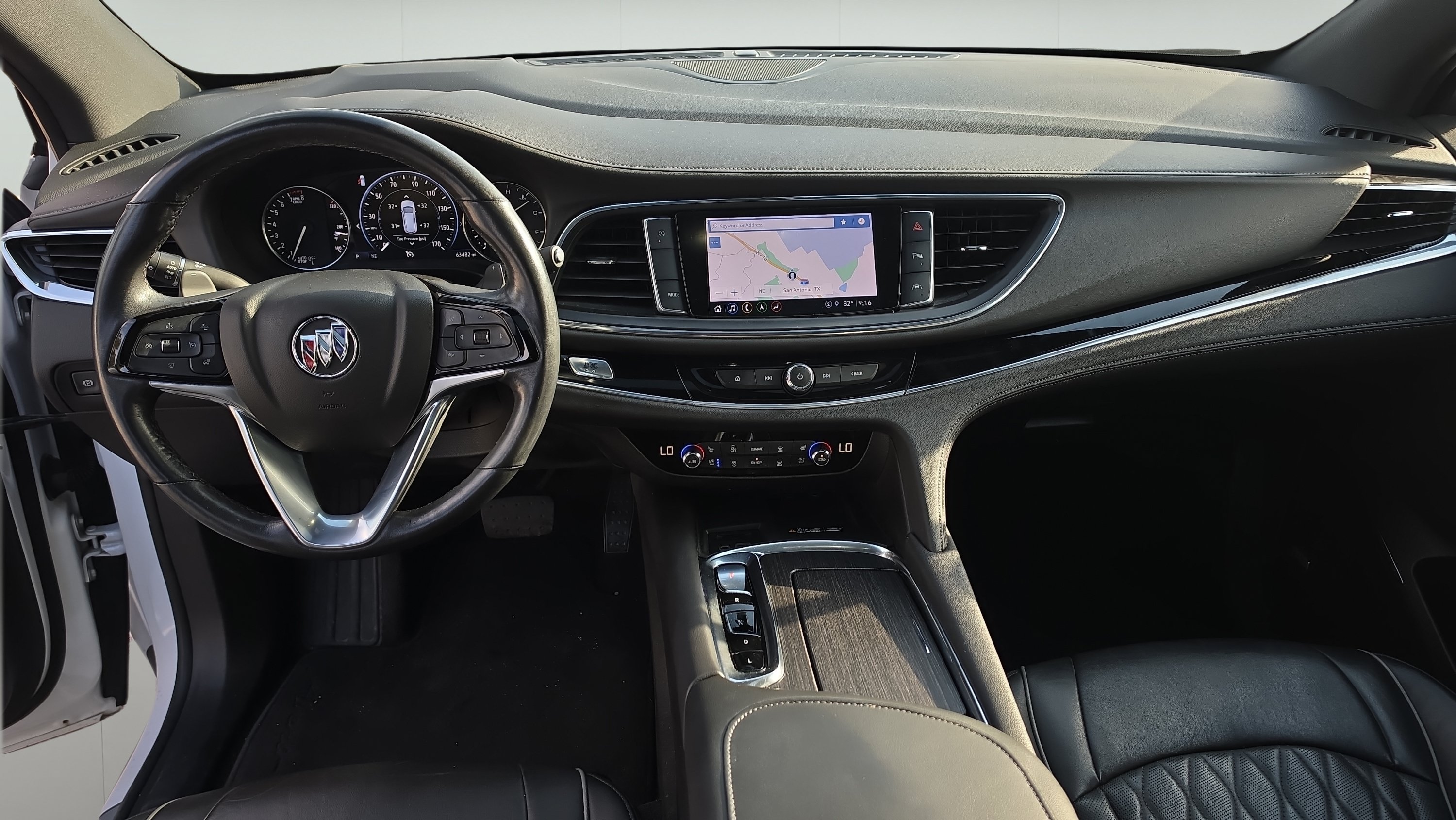 Used 2022 Buick Enclave Avenir w/ Avenir Technology Package FWD image 24