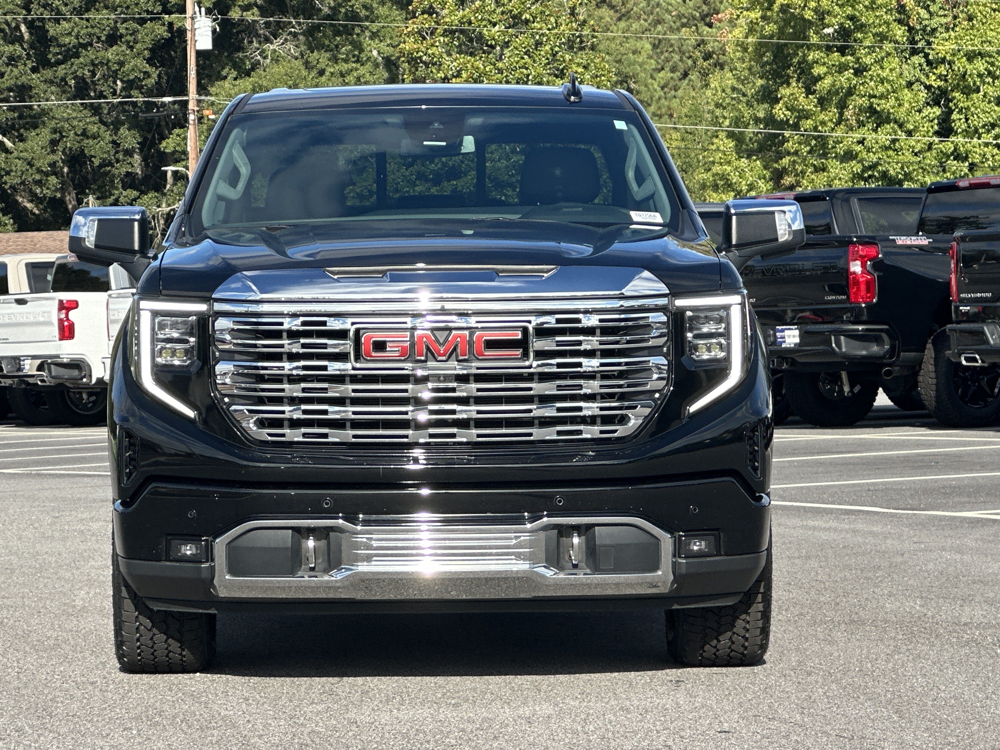 Certified 2022 GMC Sierra 1500 Denali AWD/4WD image 2