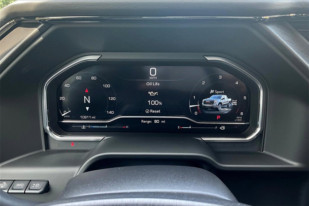 Used 2025 GMC Sierra 1500 AT4X image 21