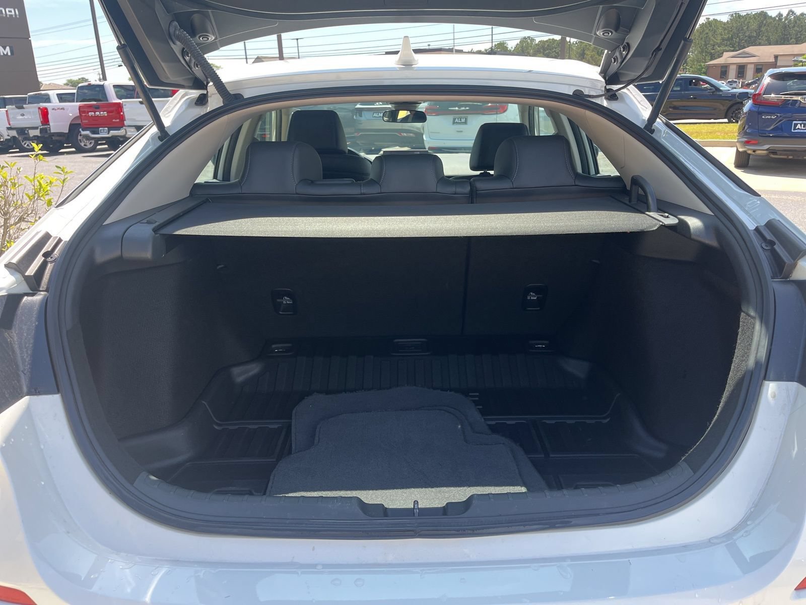 Used 2024 Honda Civic EX-L image 5