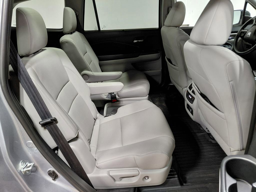 Used 2022 Honda Pilot Elite image 44