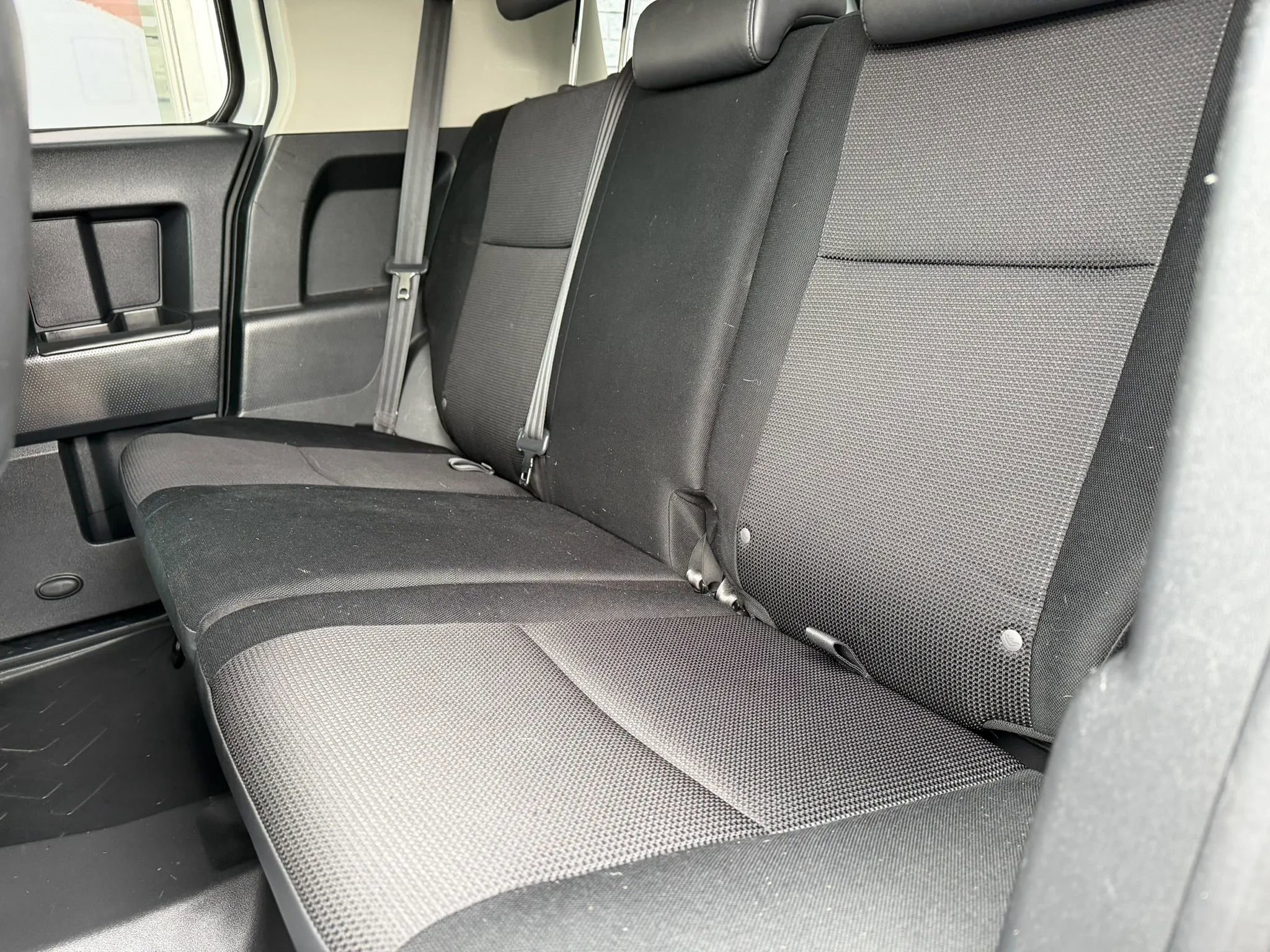 Used 2007 Toyota FJ Cruiser 4WD image 12