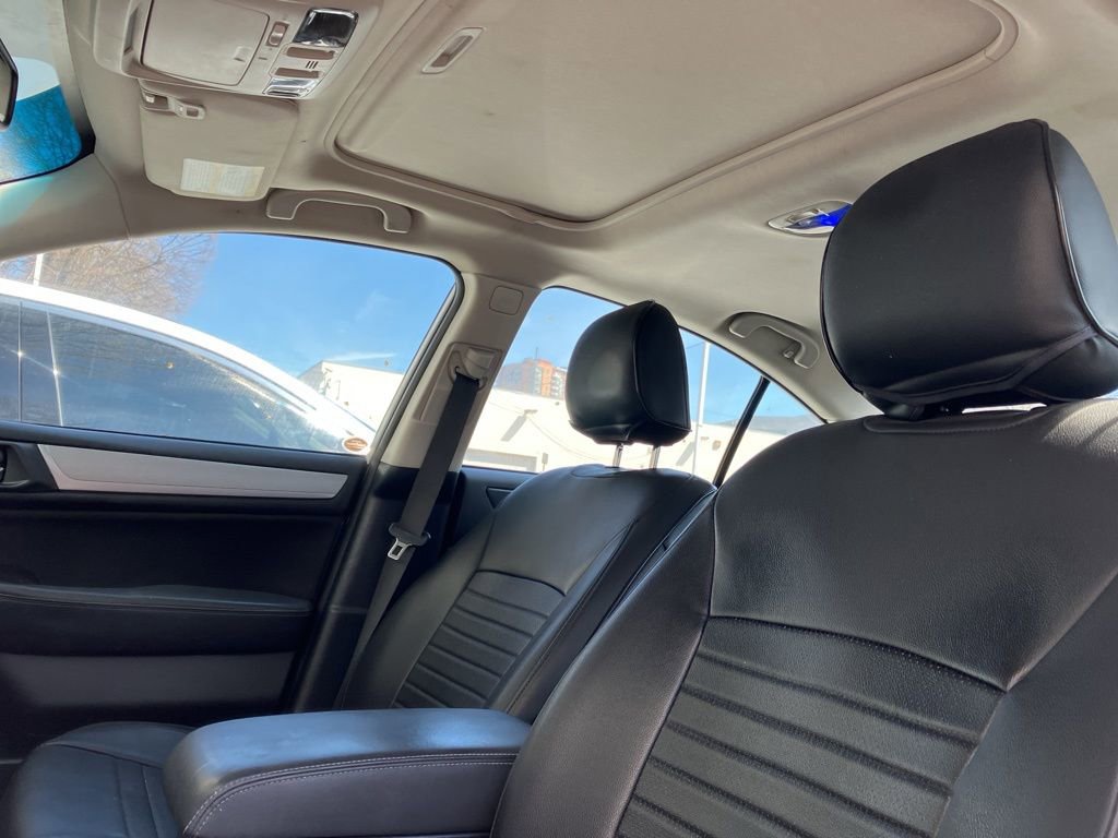 Used 2015 Subaru Legacy 2.5i Premium w/ Moonroof Package image 17