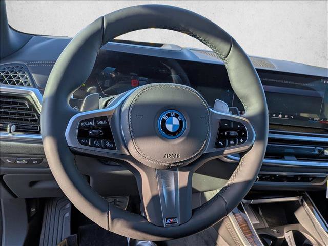 Used 2026 BMW X5 xDrive50e w/ Executive Package AWD/4WD image 11