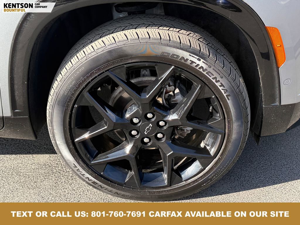 Used 2024 Chevrolet Traverse RS image 15