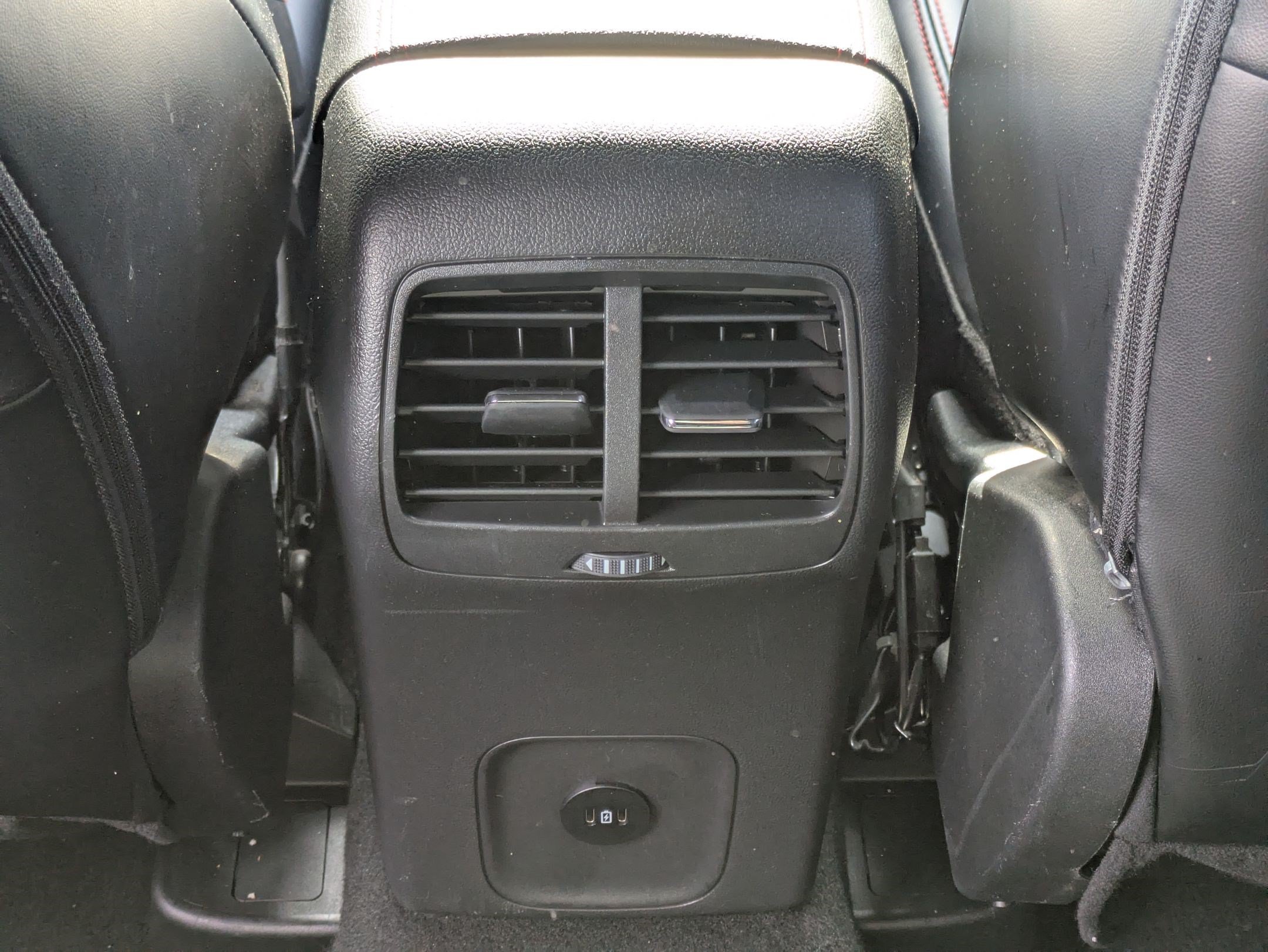 Used 2024 Ford Escape ST-Line AWD/4WD image 27