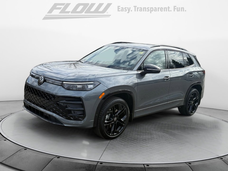 New 2026 Volkswagen Tiguan SE R-Line AWD/4WD image 3