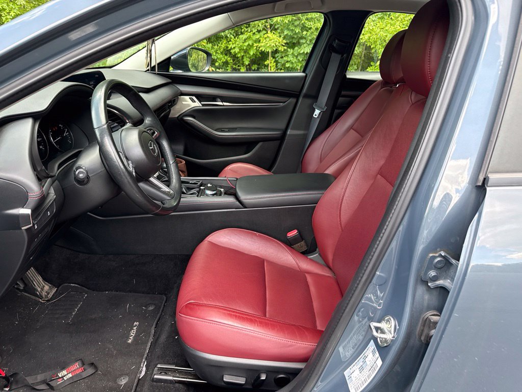 Used 2023 MAZDA MAZDA3 s FWD image 6