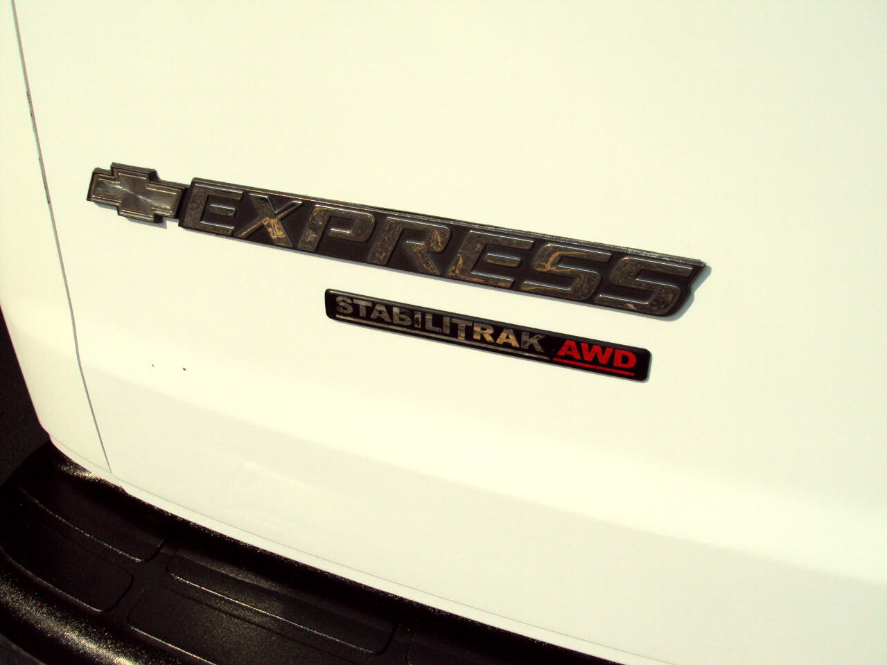 Used 2013 Chevrolet Express 1500 LT w/ LT Preferred Equipment Group image 35