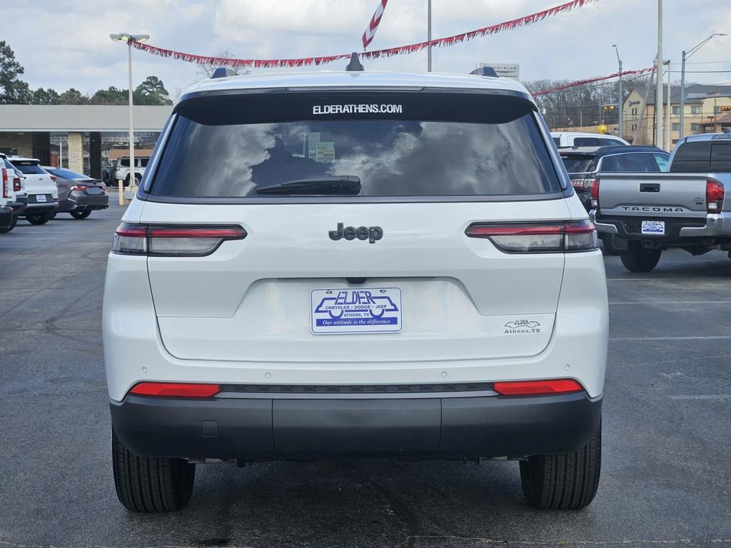 New 2026 Jeep Grand Cherokee L Laredo image 5