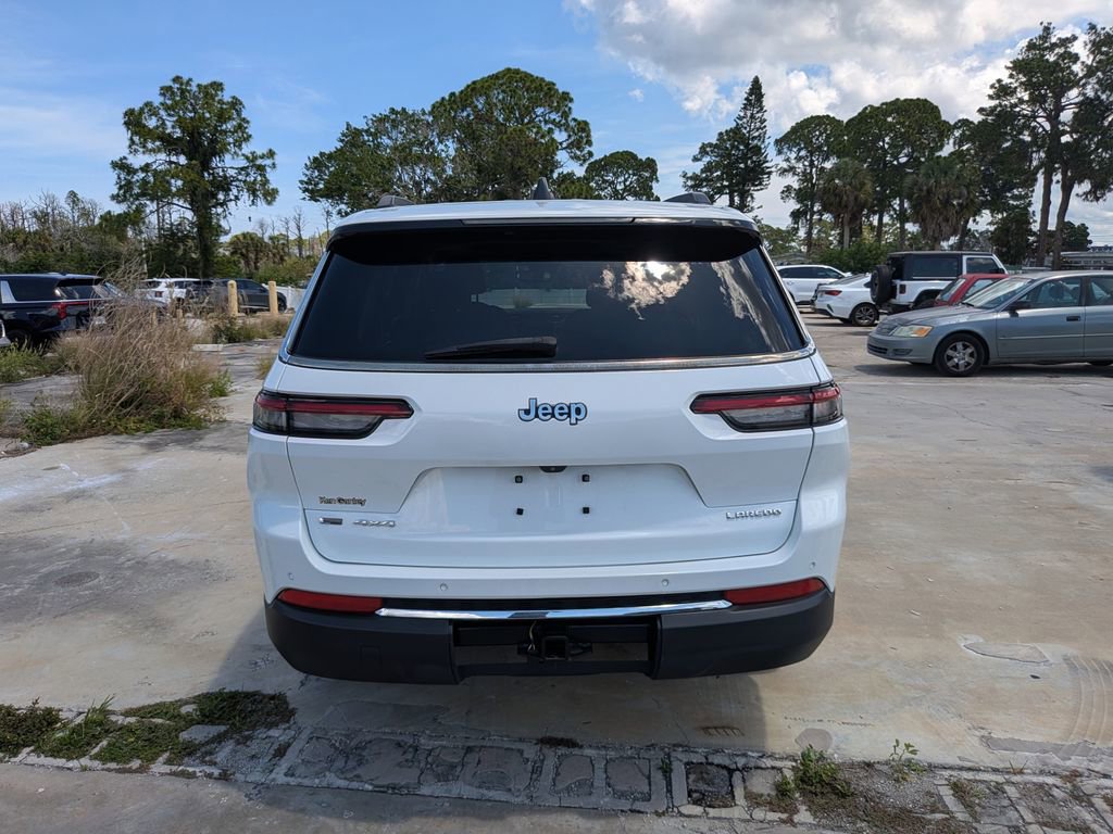 Used 2022 Jeep Grand Cherokee L Laredo w/ Luxury Tech Group I AWD/4WD image 8