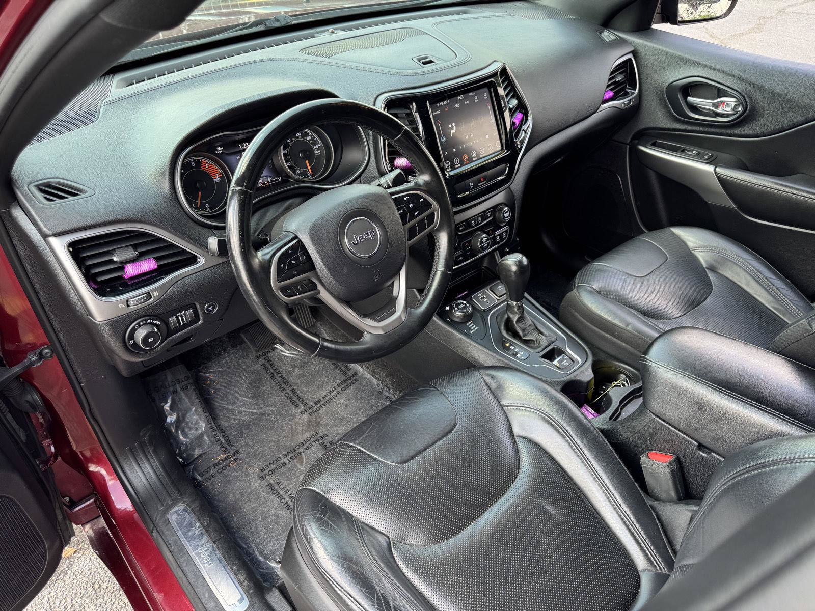 Used 2019 Jeep Cherokee High Altitude AWD/4WD image 20