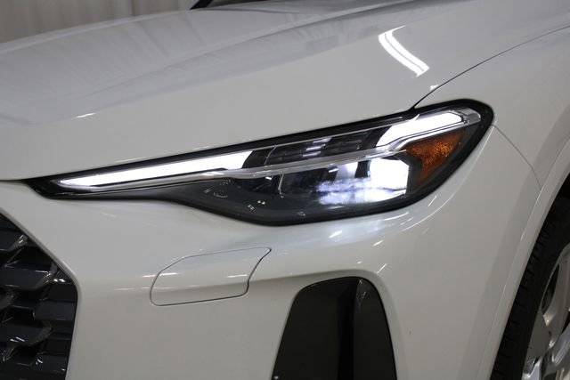 Used 2025 Audi Q5 Premium Plus w/ Premium Plus AWD/4WD image 33