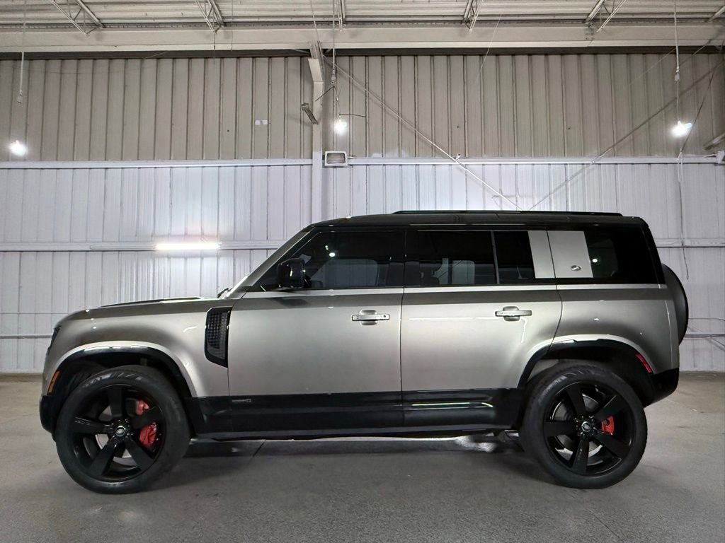 Used 2023 Land Rover Defender 110 X image 14