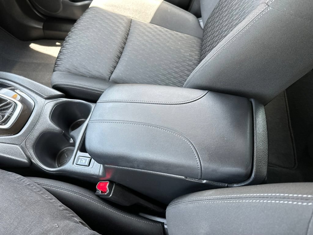Used 2019 Nissan Rogue SV AWD/4WD image 31