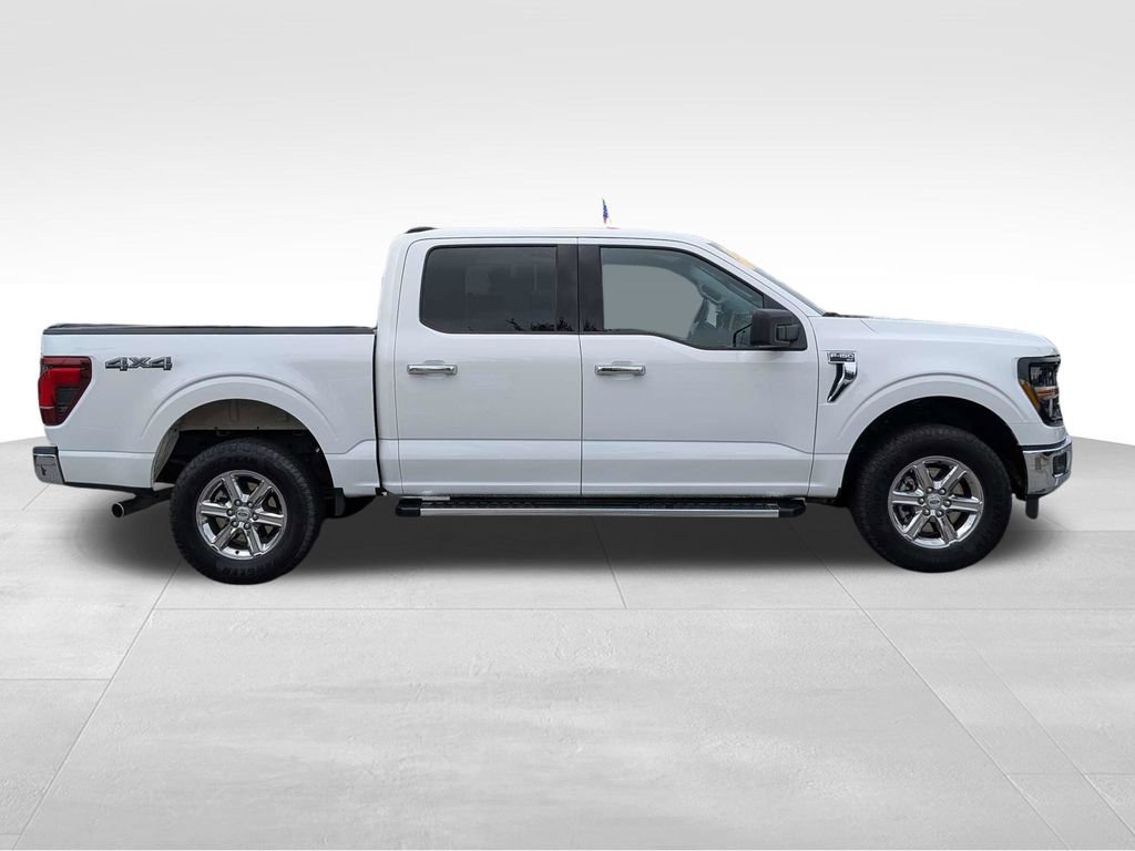 Used 2025 Ford F150 XLT w/ Equipment Group 301A Standard AWD/4WD image 3