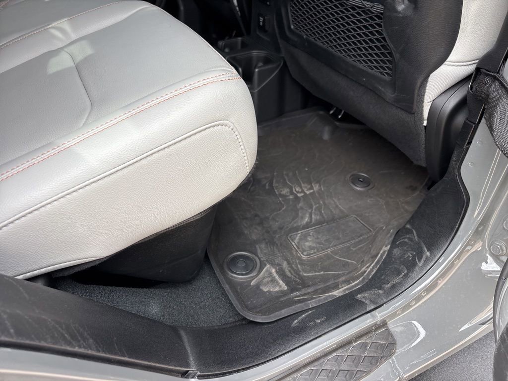 Used 2023 Jeep Gladiator Mojave w/ LED Lighting Group AWD/4WD image 24