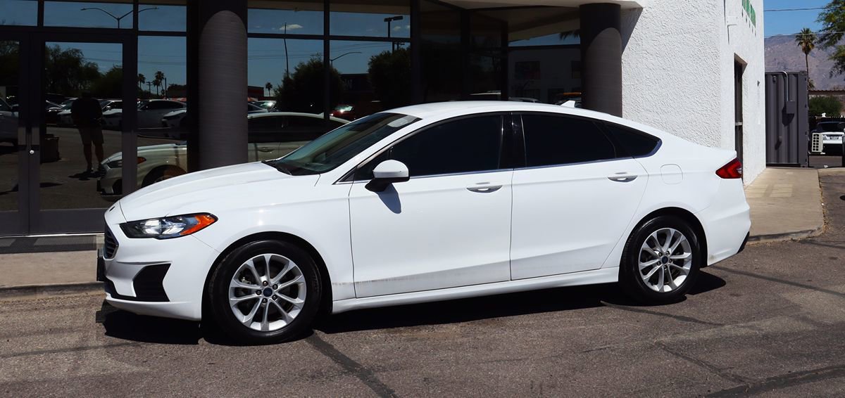 Used 2020 Ford Fusion SE image 7
