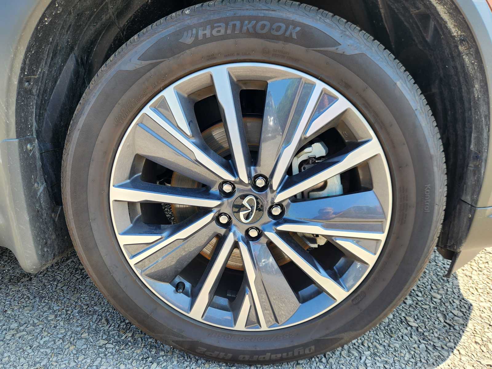 Certified 2026 INFINITI QX60 Luxe w/ Cargo Package AWD/4WD image 22