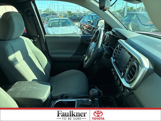 Certified 2023 Toyota Tacoma SR5 AWD/4WD image 23