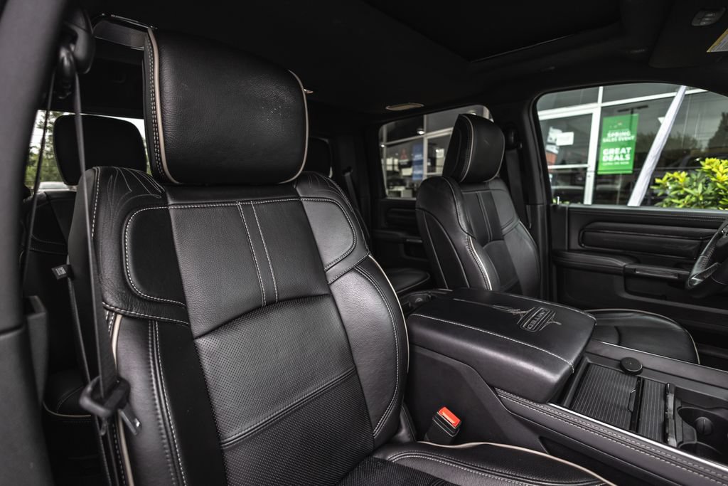 Used 2023 RAM 3500 Limited AWD/4WD image 32