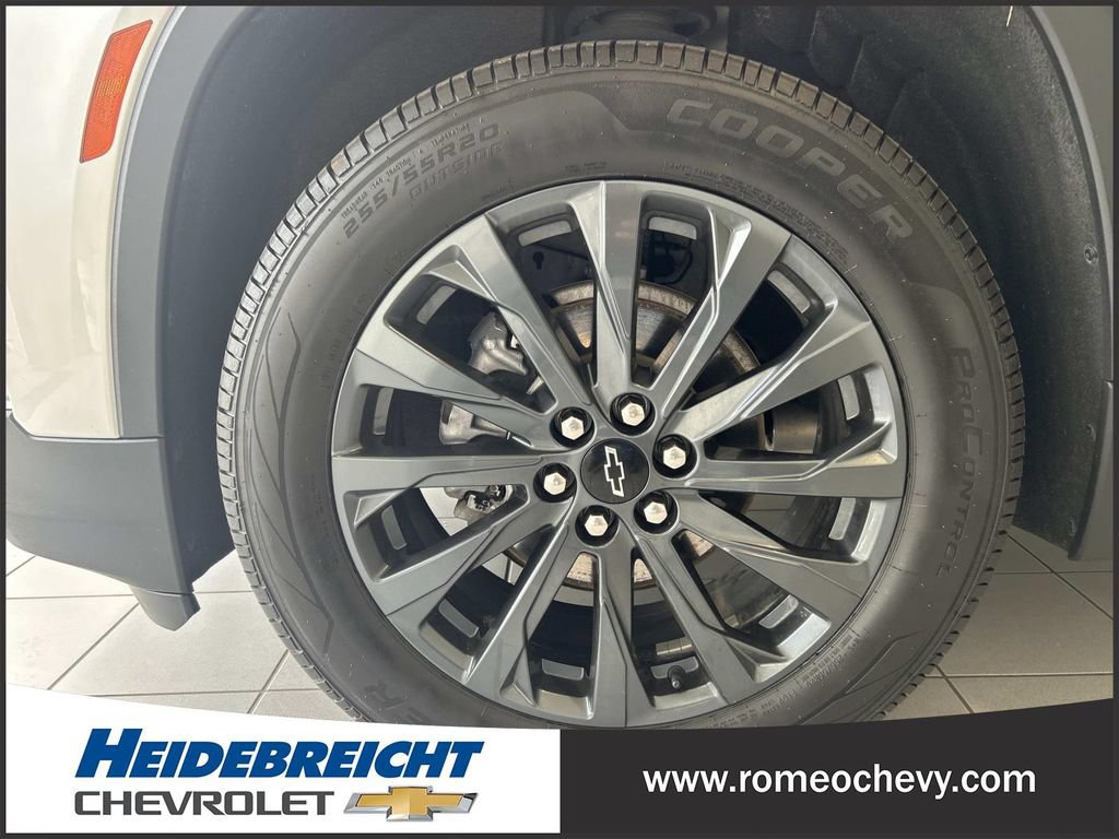 Certified 2022 Chevrolet Traverse RS w/ LPO, Floor Liner Package FWD image 7