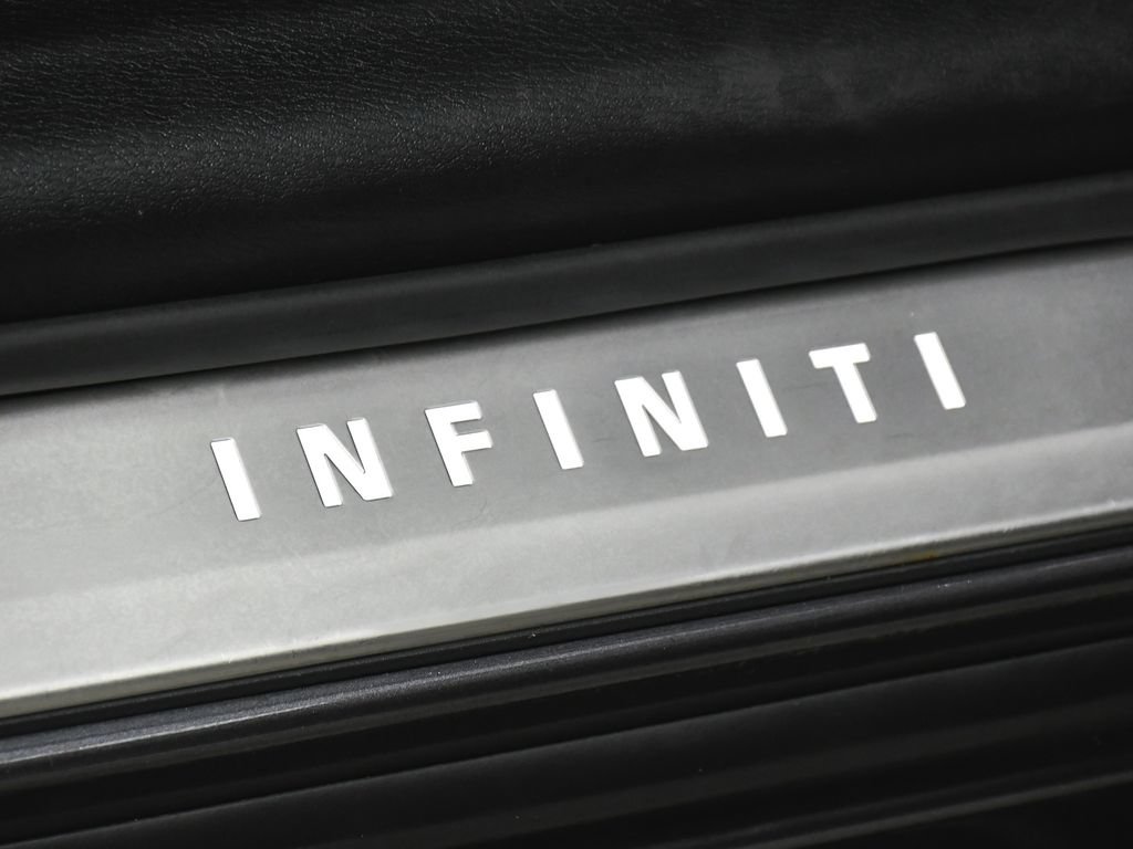 Used 2023 INFINITI QX80 Luxe w/ Cargo Package AWD/4WD image 13