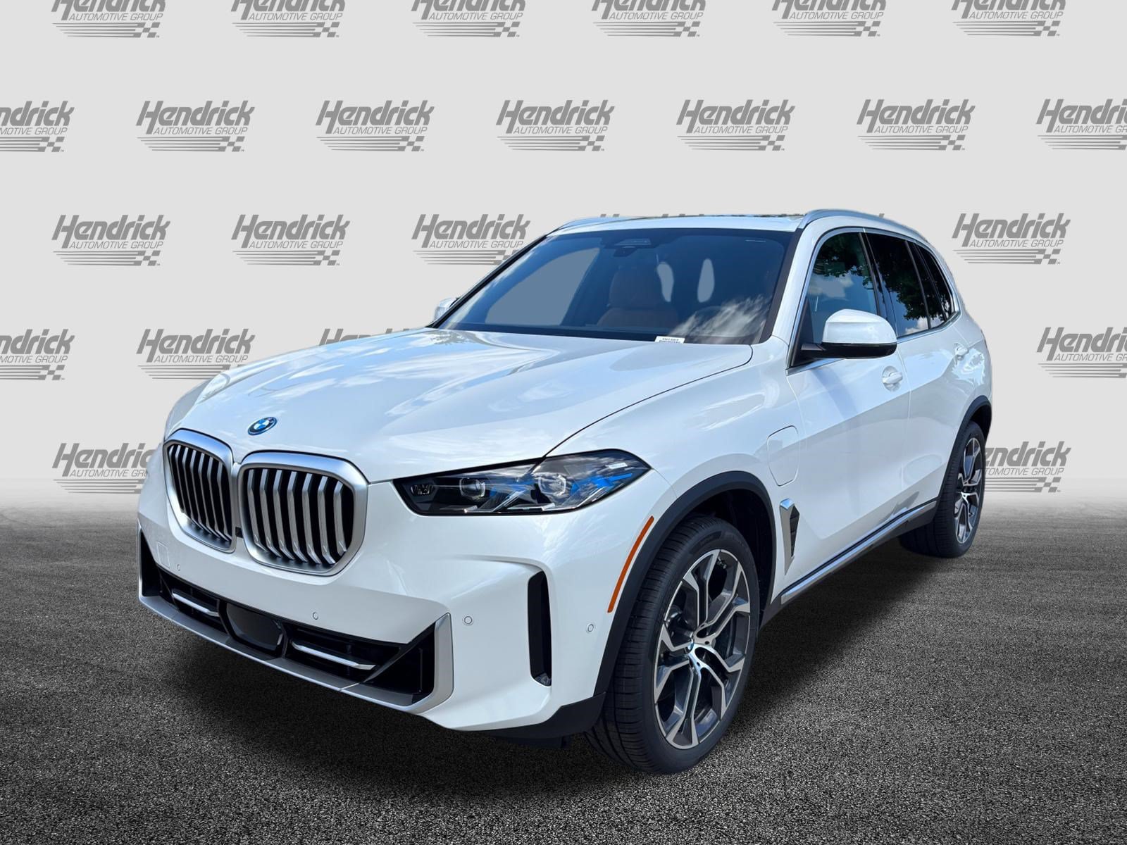 New 2026 BMW X5 xDrive50e AWD/4WD image 7