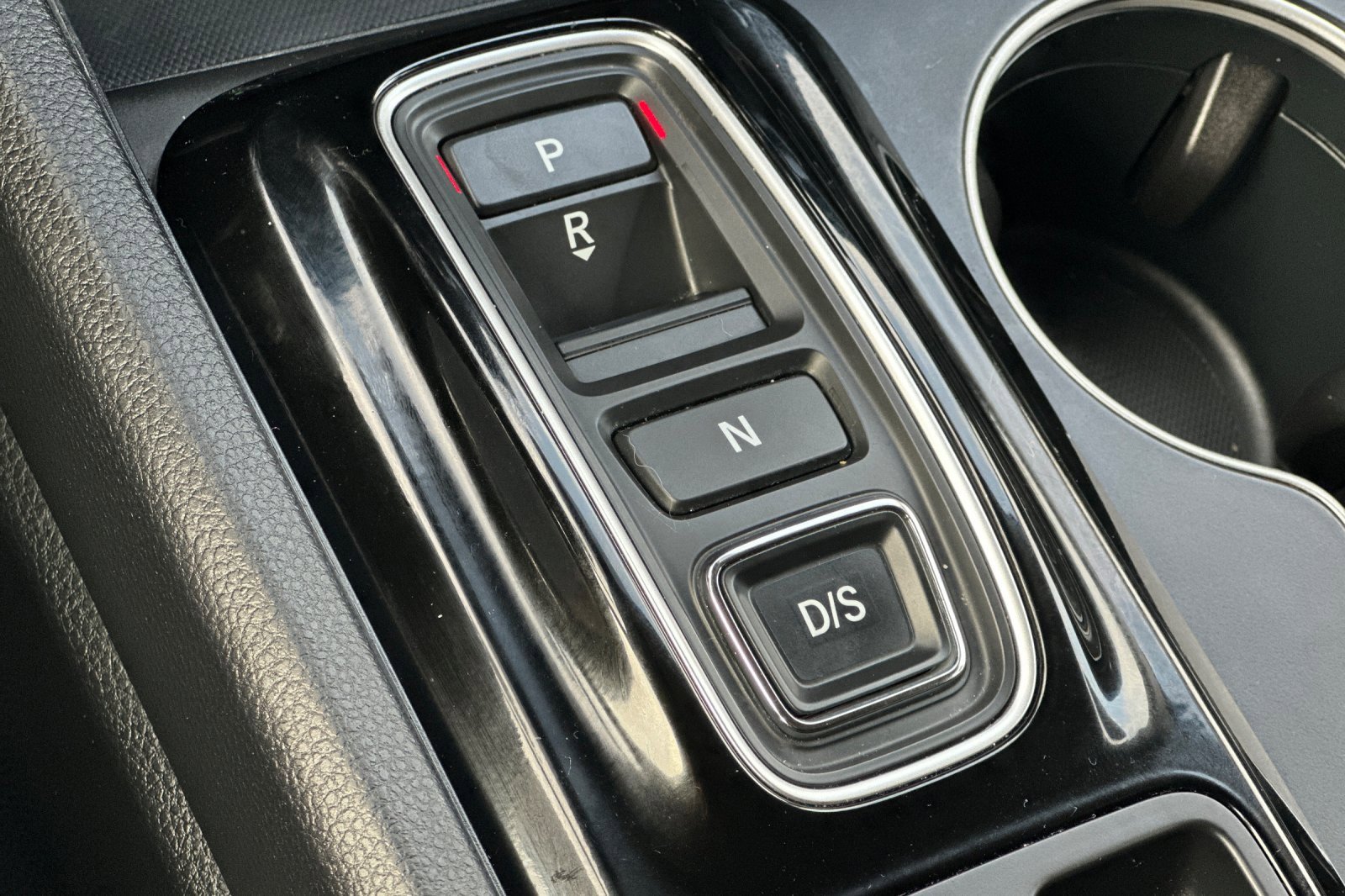 Certified 2024 Honda Pilot Touring image 23