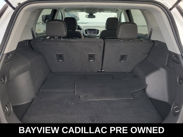 Used 2024 GMC Terrain SLE FWD image 10