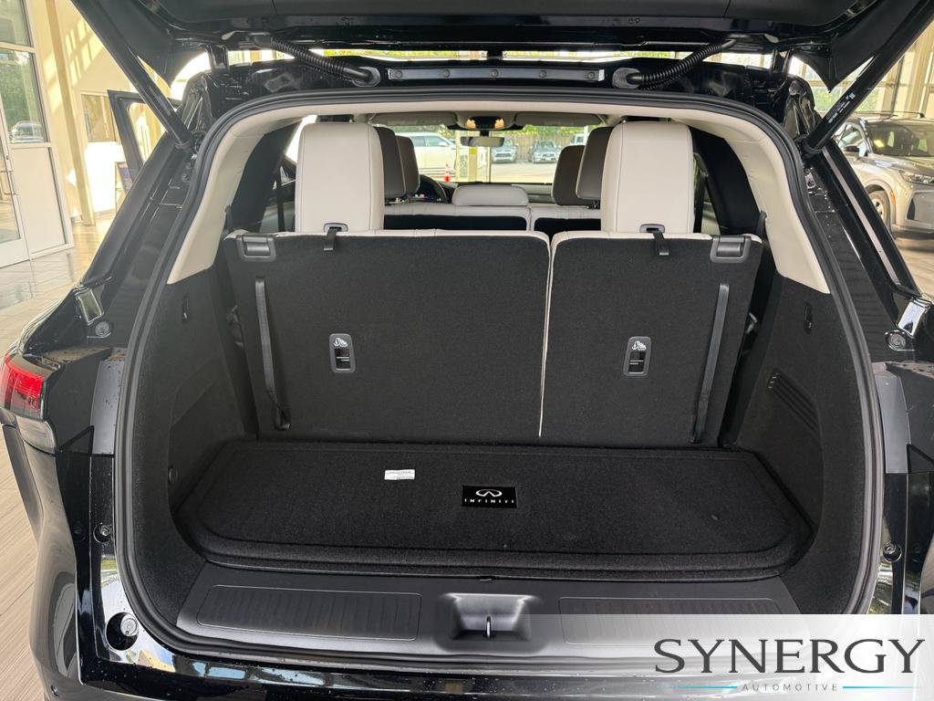 New 2027 INFINITI QX60 Pure w/ Cargo Package FWD image 32