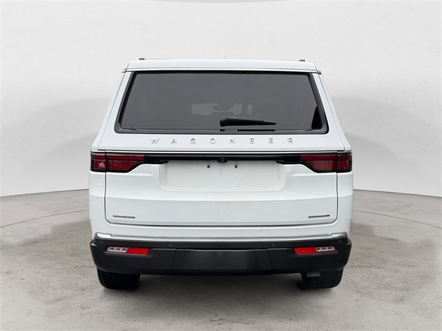 Used 2022 Jeep Wagoneer Series III w/ Premium Group I image 4