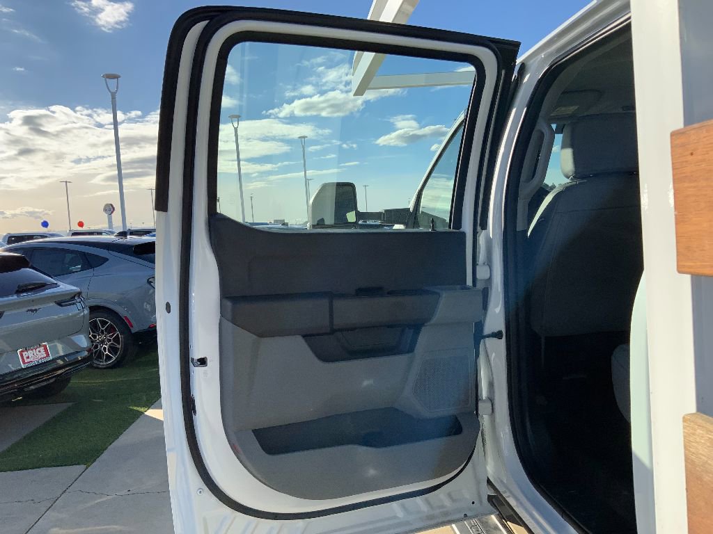 New 2024 Ford F550 2WD Crew Cab Super Duty image 11