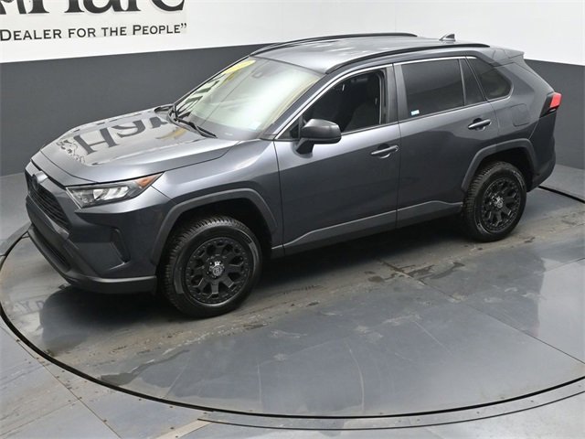 Used 2019 Toyota RAV4 LE image 43